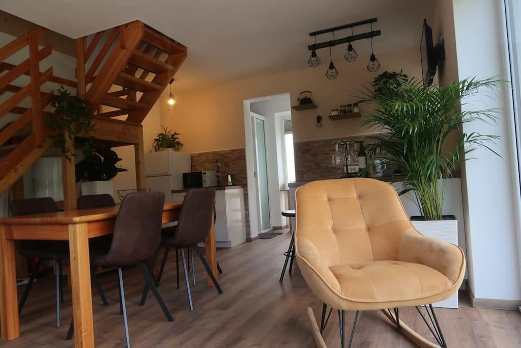 קובאריד Holiday Home Dreams מראה חיצוני תמונה